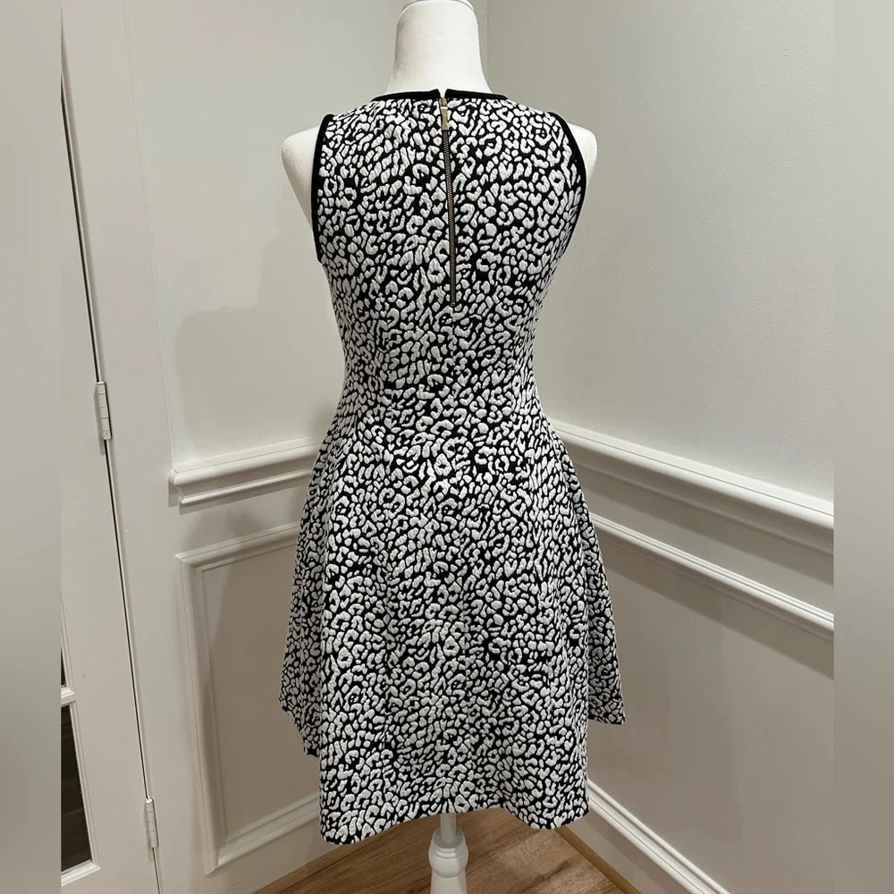 Black and white leopard Kate Spade dress size small in excellent used‎ condition